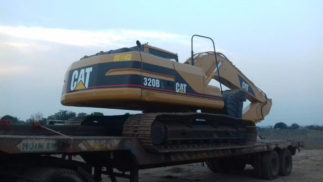 CAT 320BL (5)