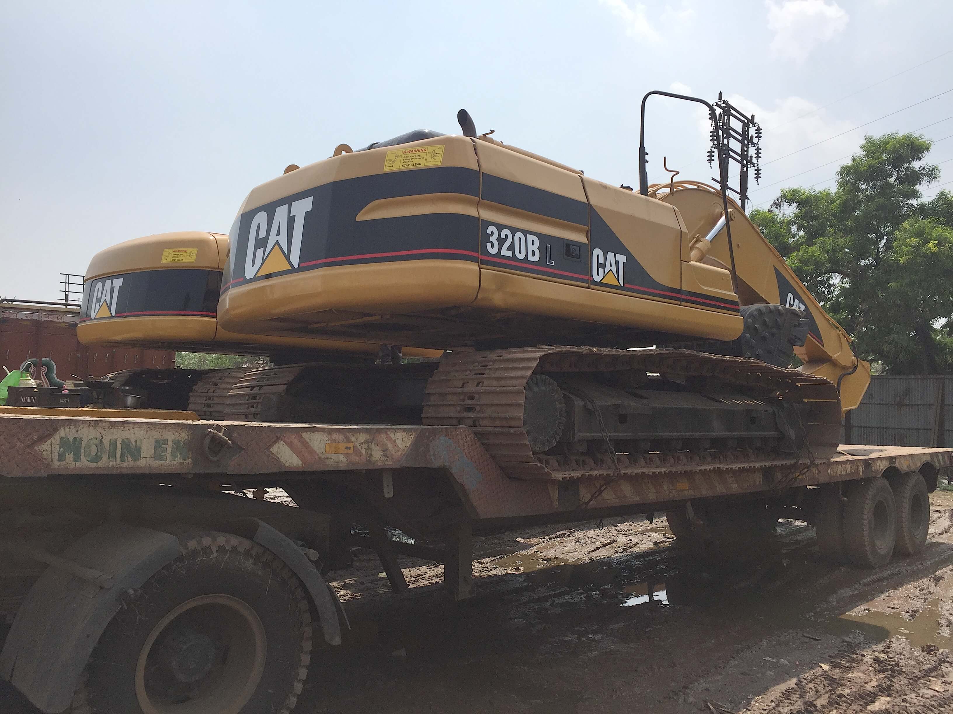CAT 320BL (7)