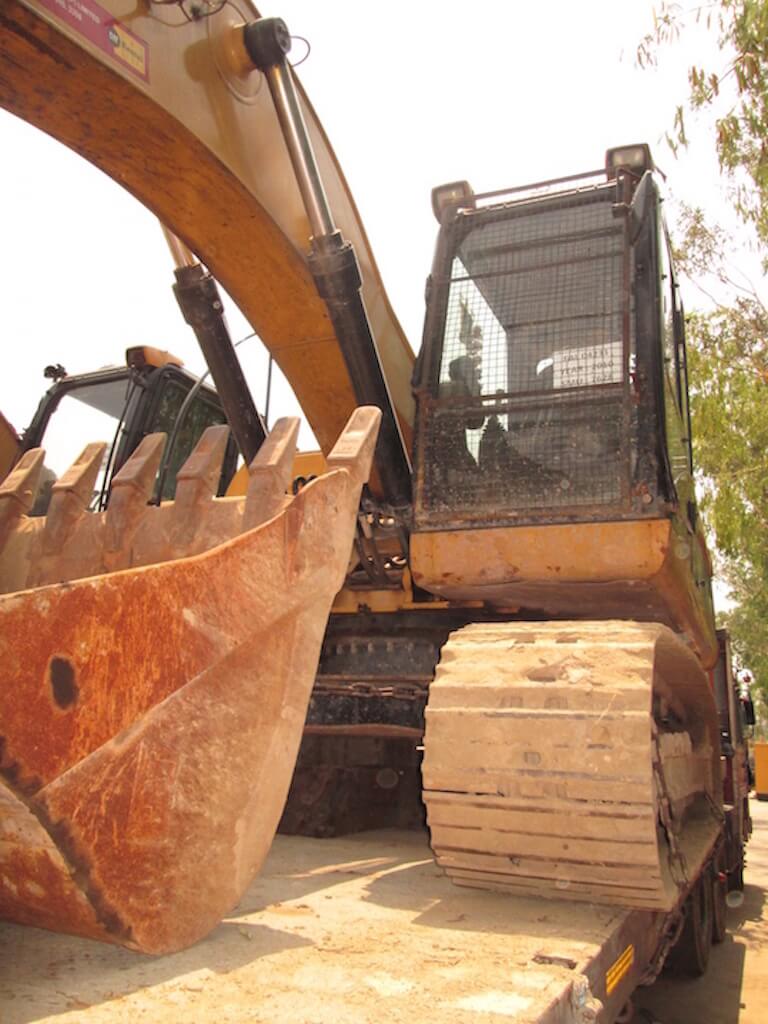 CAT 320D (23)