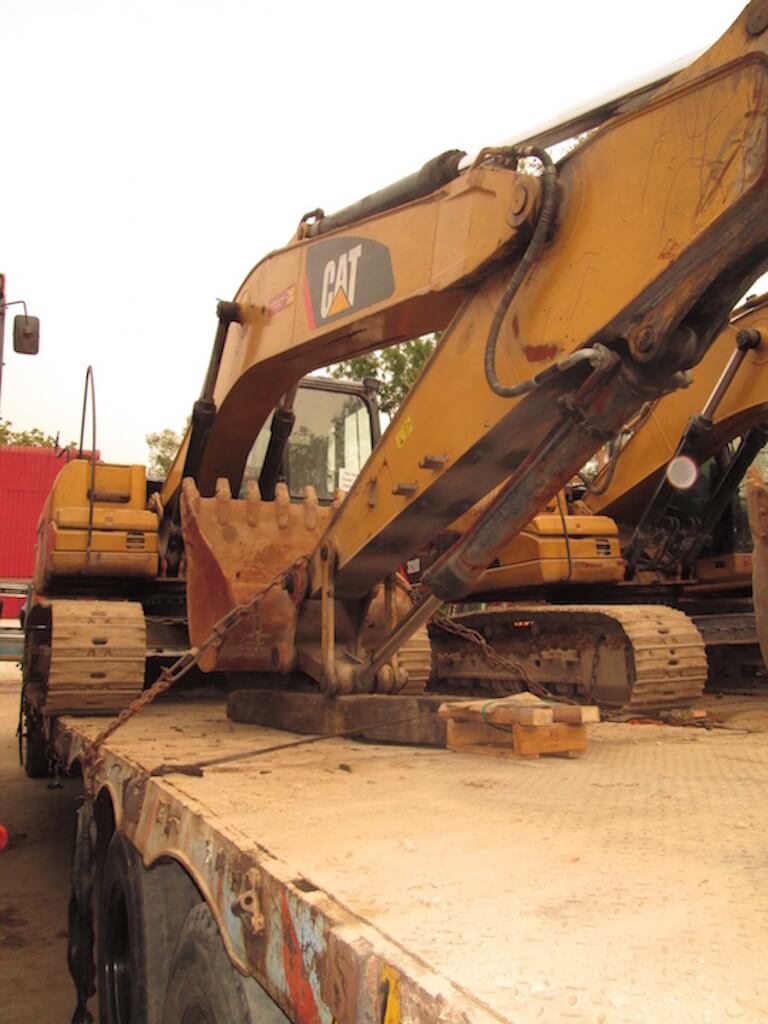 CAT 320D (28)