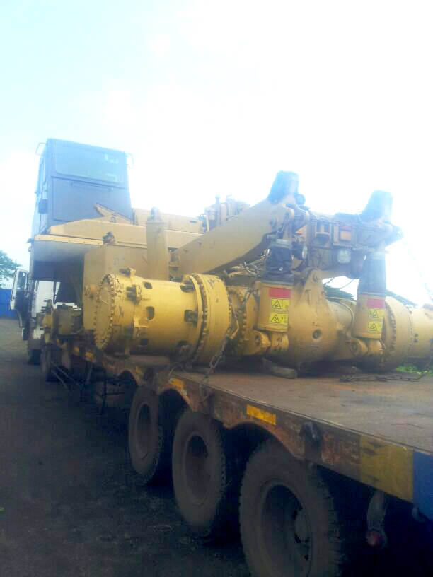CAT 773E Dump truck (20)