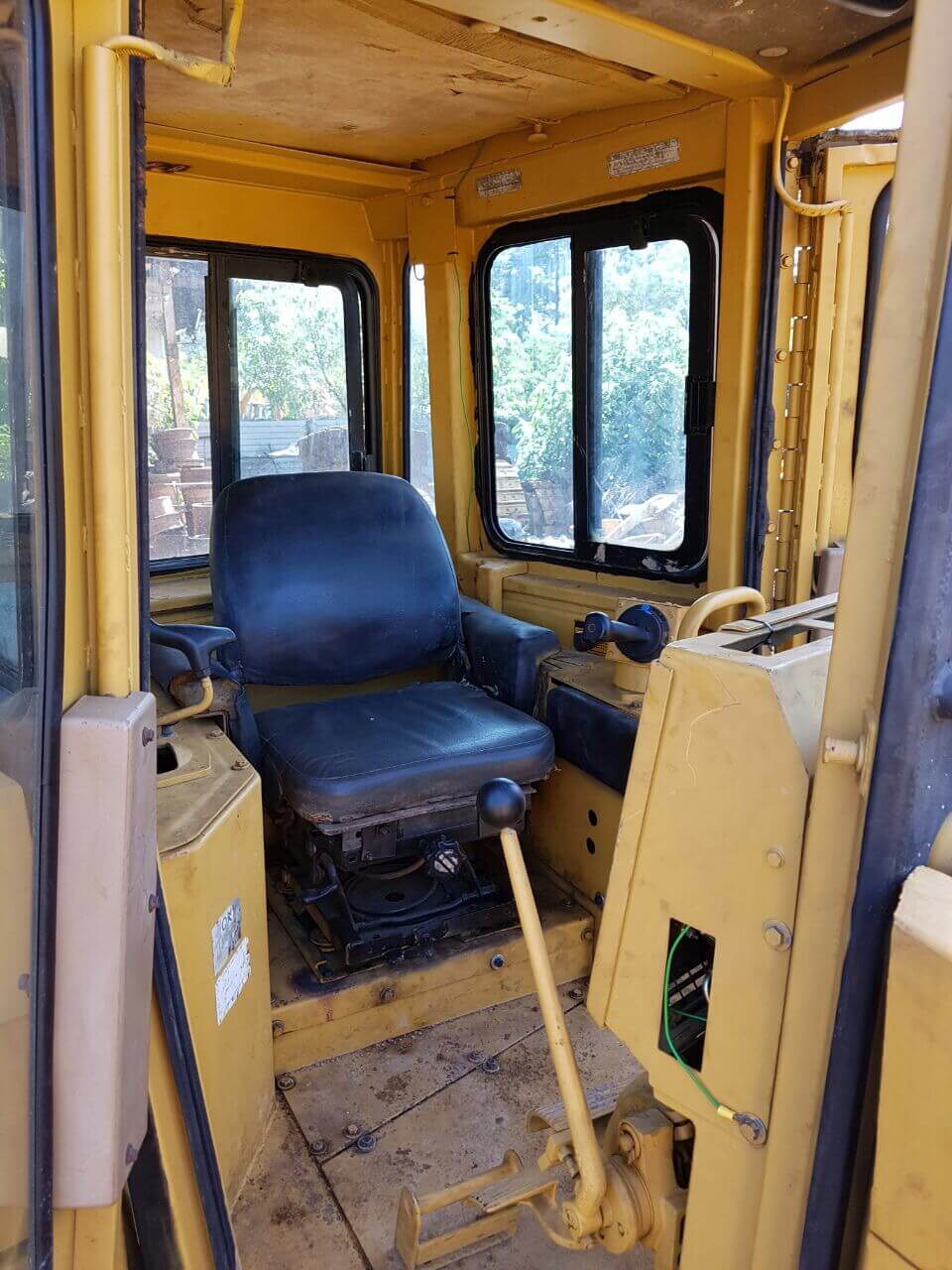 CAT D6H (2)
