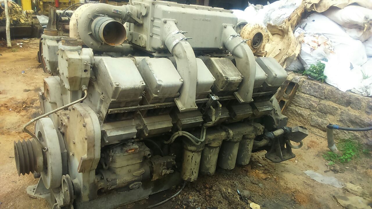 Cummins KTA 2300 engine (1)