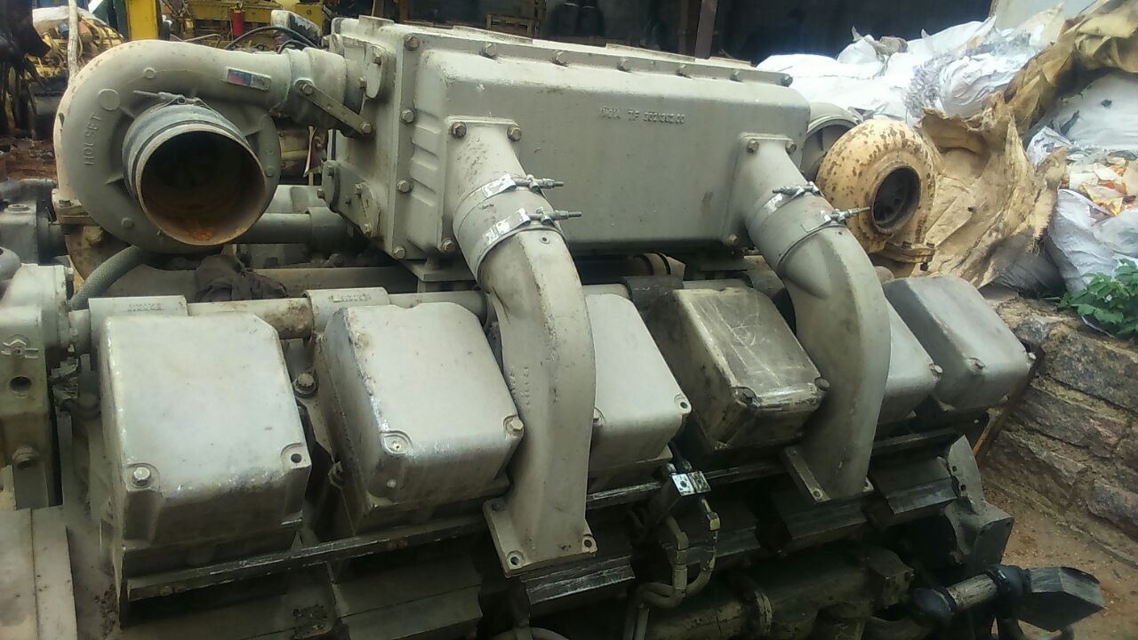 Cummins KTA 2300 engine (6)