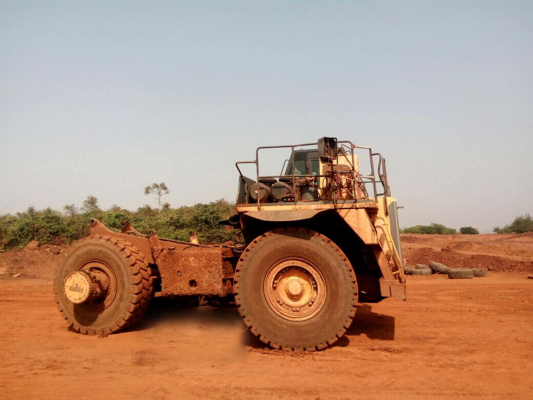 Komatsu HD465-7R (16)