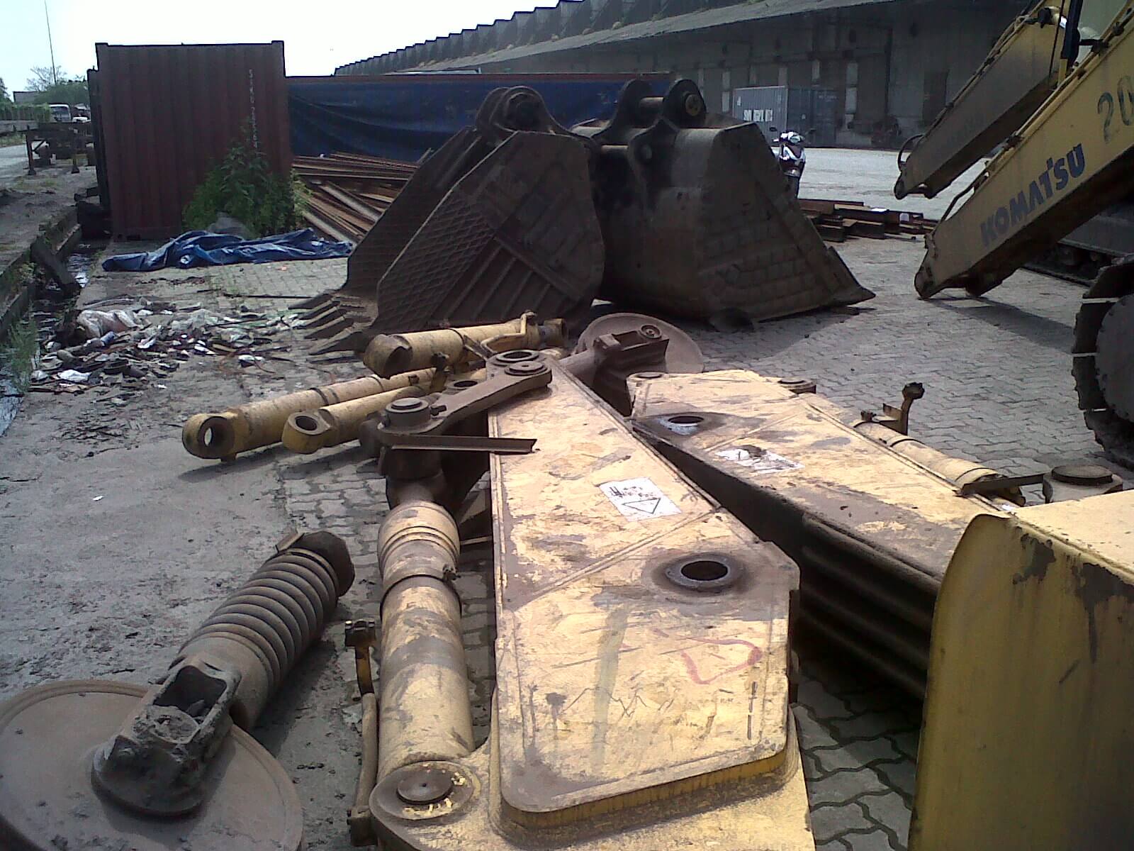 Komatsu PC 400 LC-7 (13)
