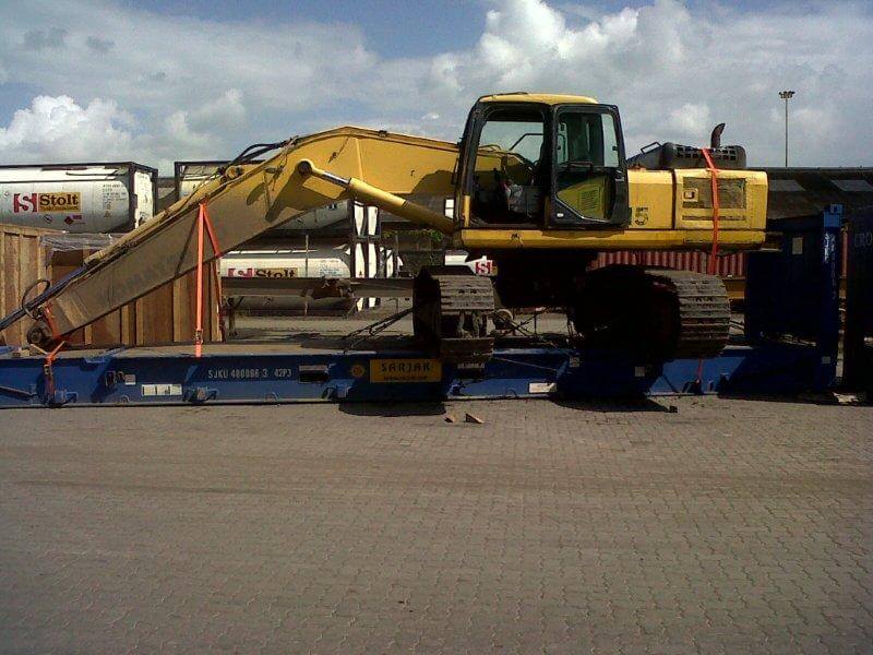 Komatsu PC 400 LC-7 (29)