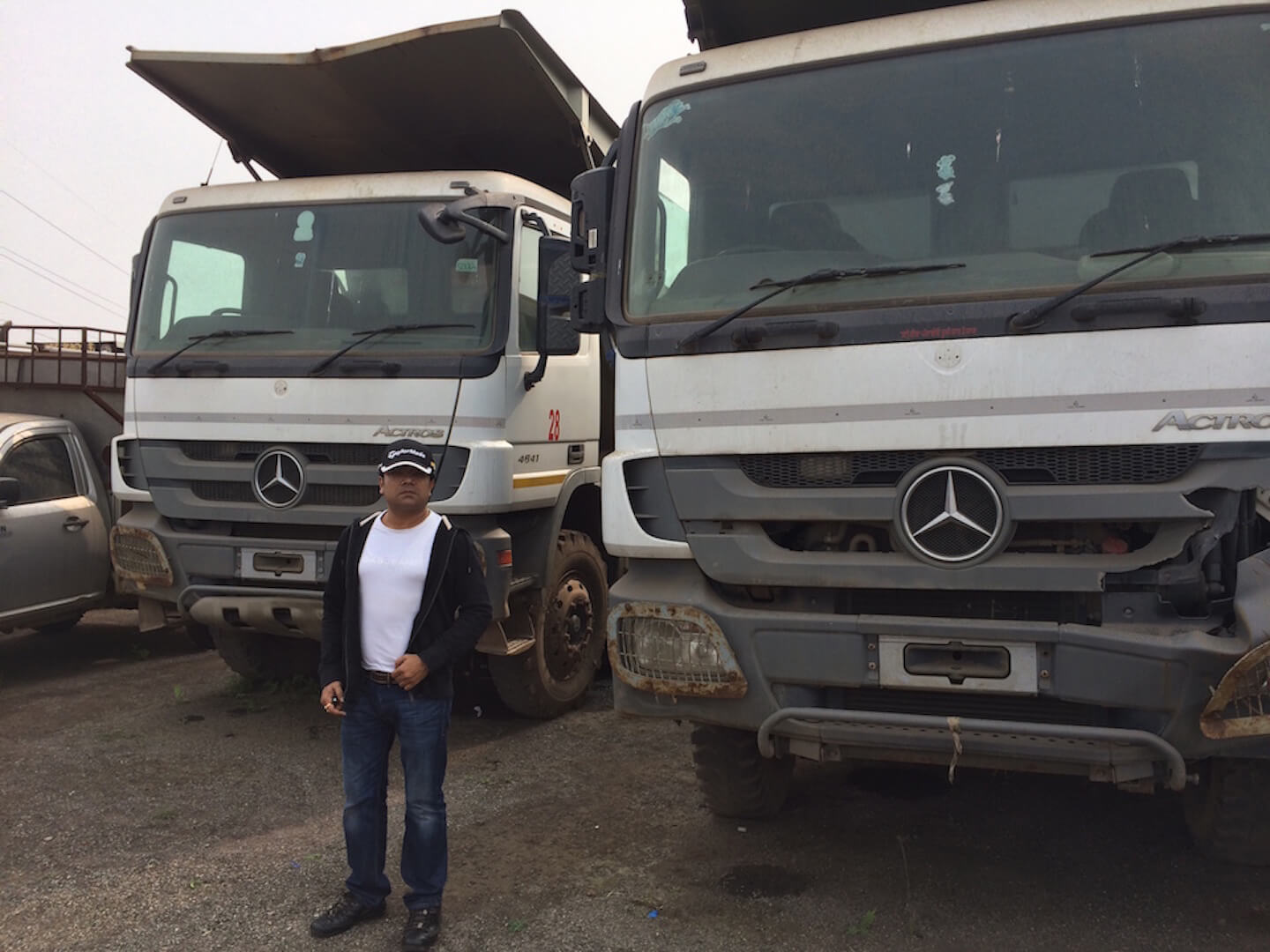Mercedes Actros 4841 (21)